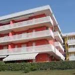 דירה Adorable Flat With Terrace In - Beahost *